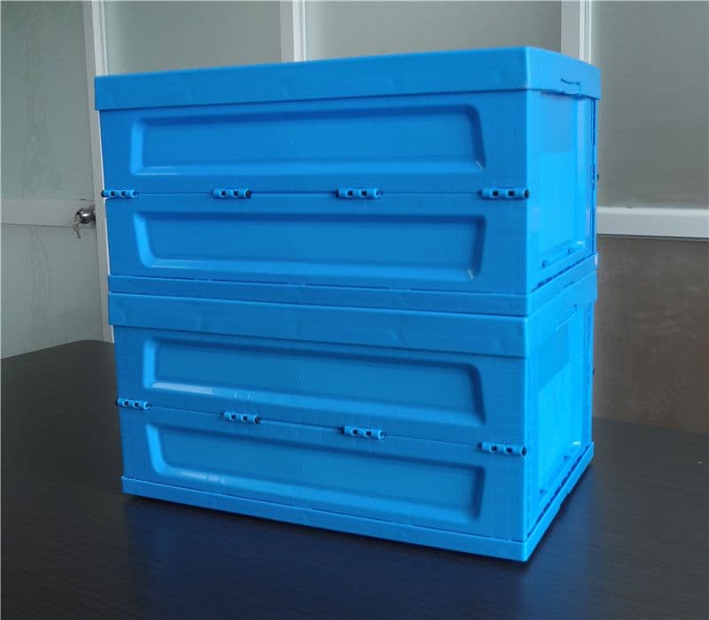 collapsible plastic containers